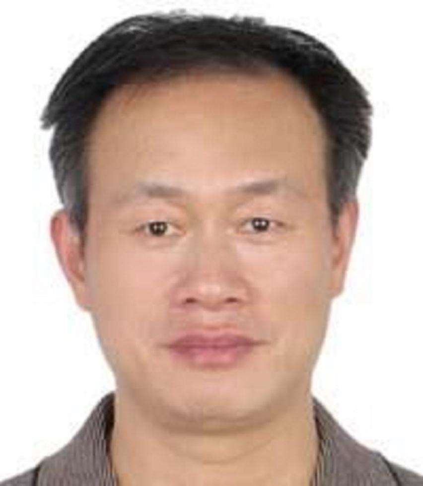王富华