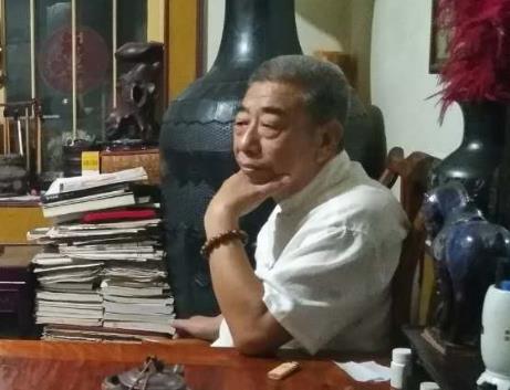 劉漢中