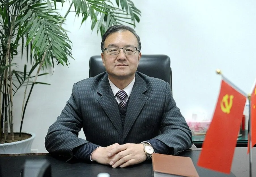 郑伟强