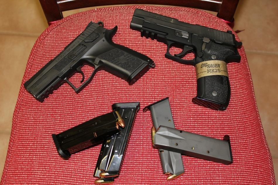 CZ75手槍