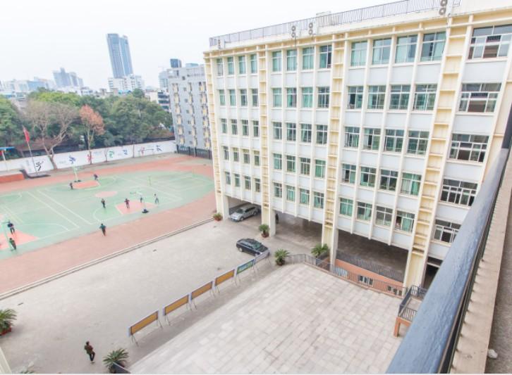 四川省绵阳第一中学