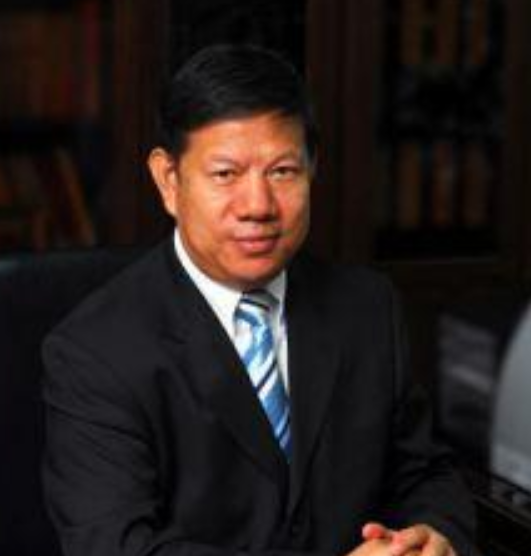 刘德冰