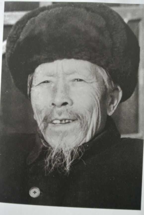 刘汶农