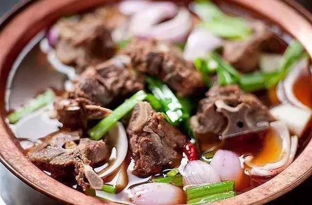 羊肉炖萝卜