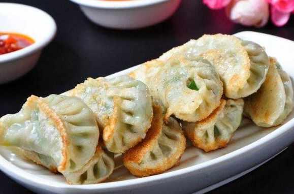 煎水饺