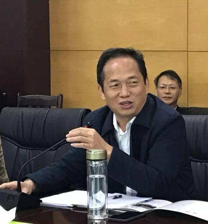 龍必羌
