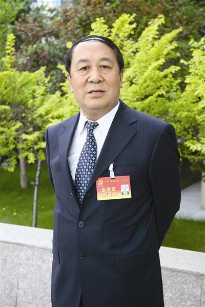 曹宏
