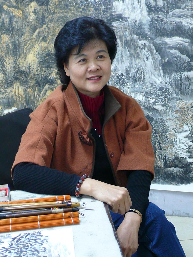 郭雯