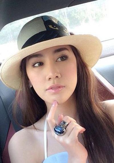  萍彤·瓦詩娜格