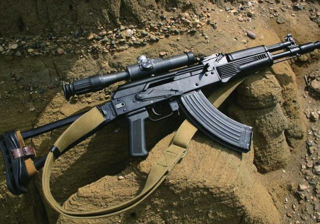 AK-104