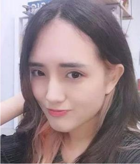 邹筠