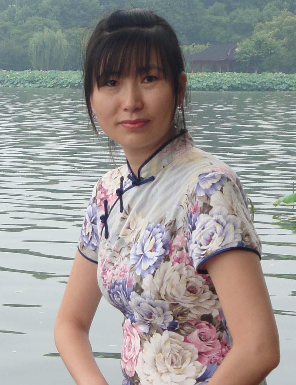 梁红