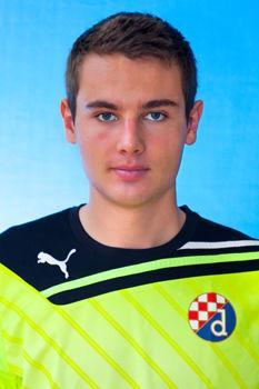 奧利弗·澤萊尼卡