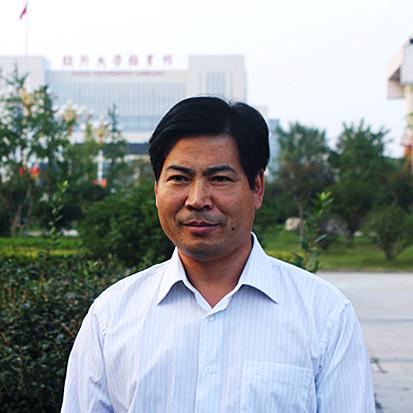 张泰