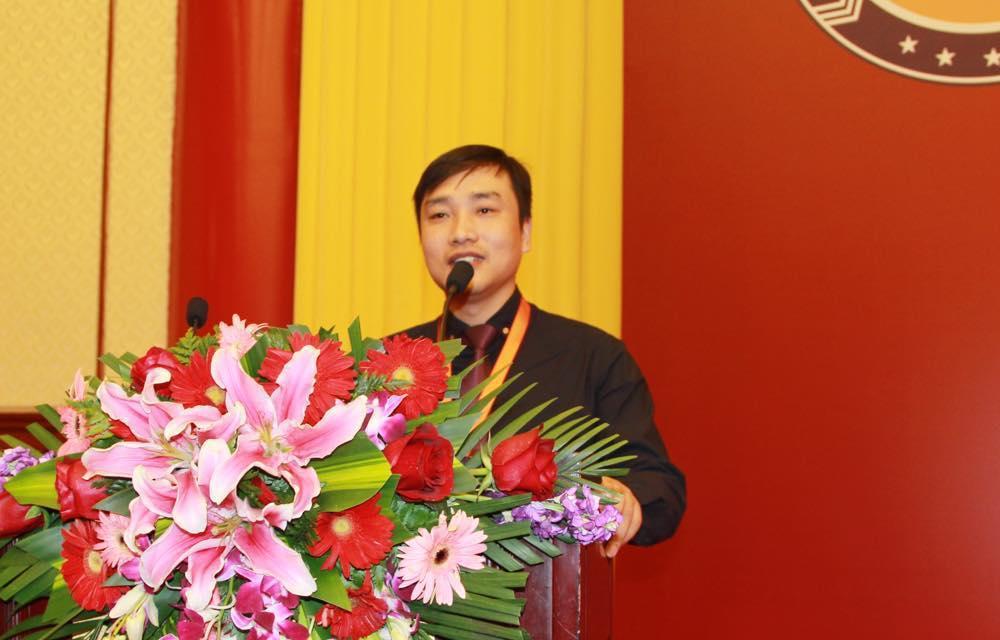 韓明