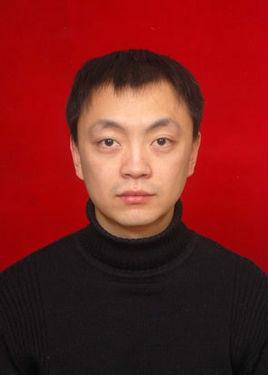 袁哲