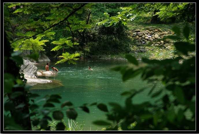 桃花园村