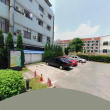 上海市盧灣區(qū)向鋒中學(xué)