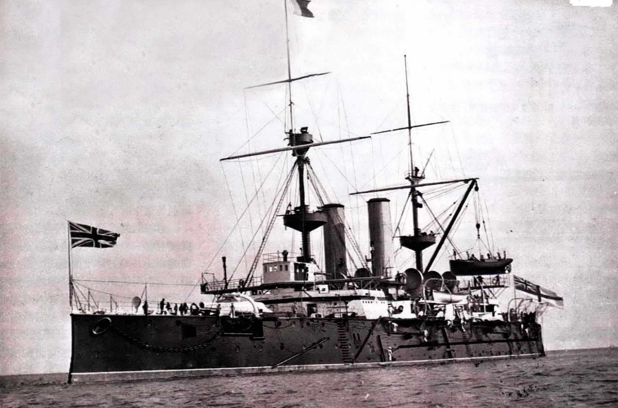 君權(quán)級戰(zhàn)列艦