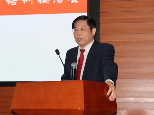 李德偉