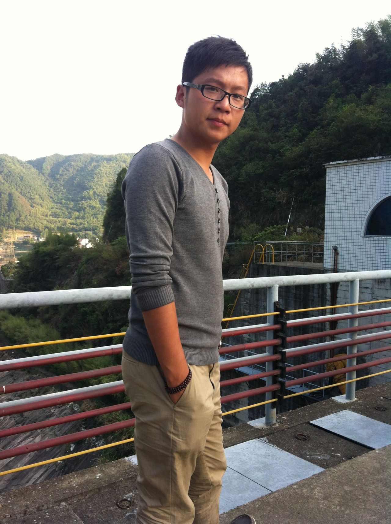 潘斌