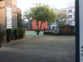 月河小学