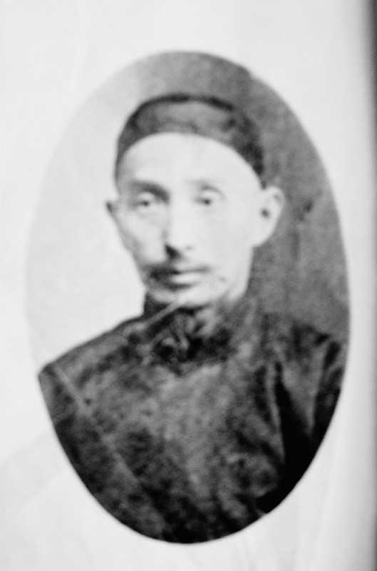 钟铭选