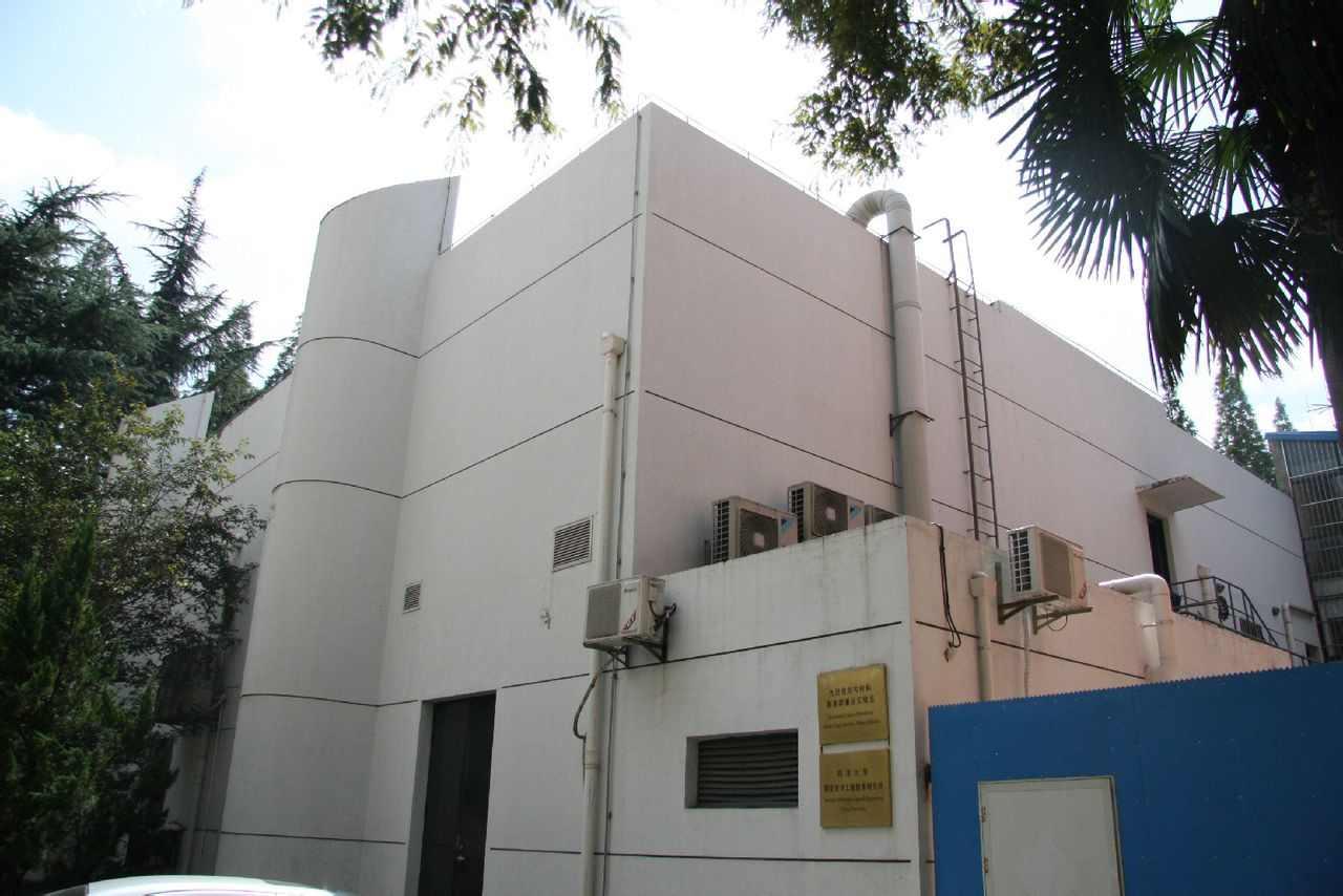 同济大学精密光学工程技术研究所