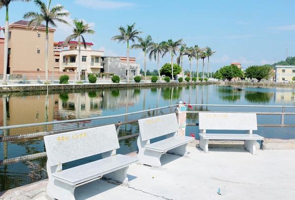 小擔(dān)村委會(huì)