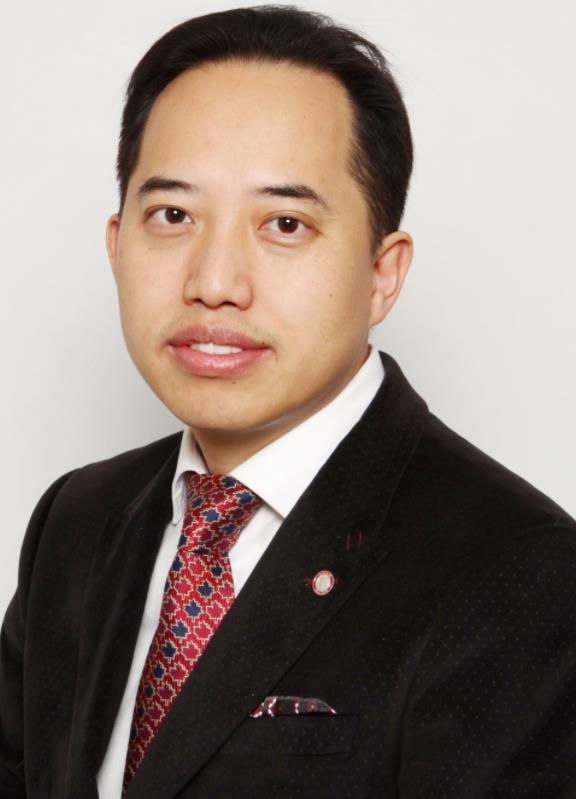 陈忠伟