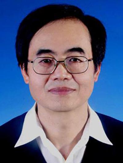 潘炜