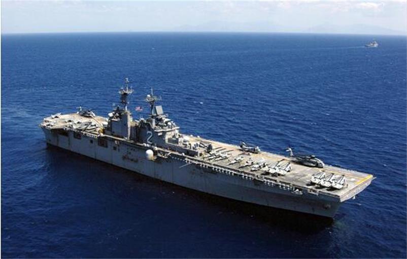 埃塞克斯號(hào)兩棲攻擊艦
