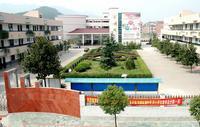 新建小學(xué)