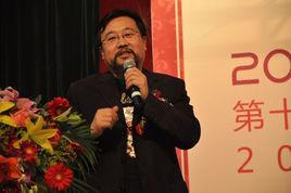 赵晨鸣