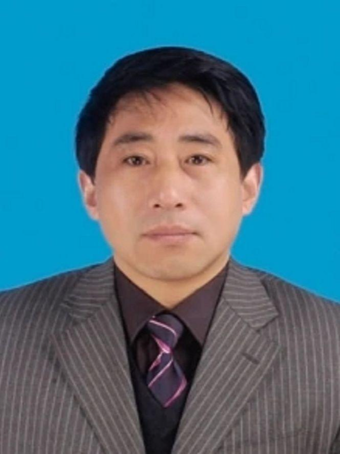 陈华龙