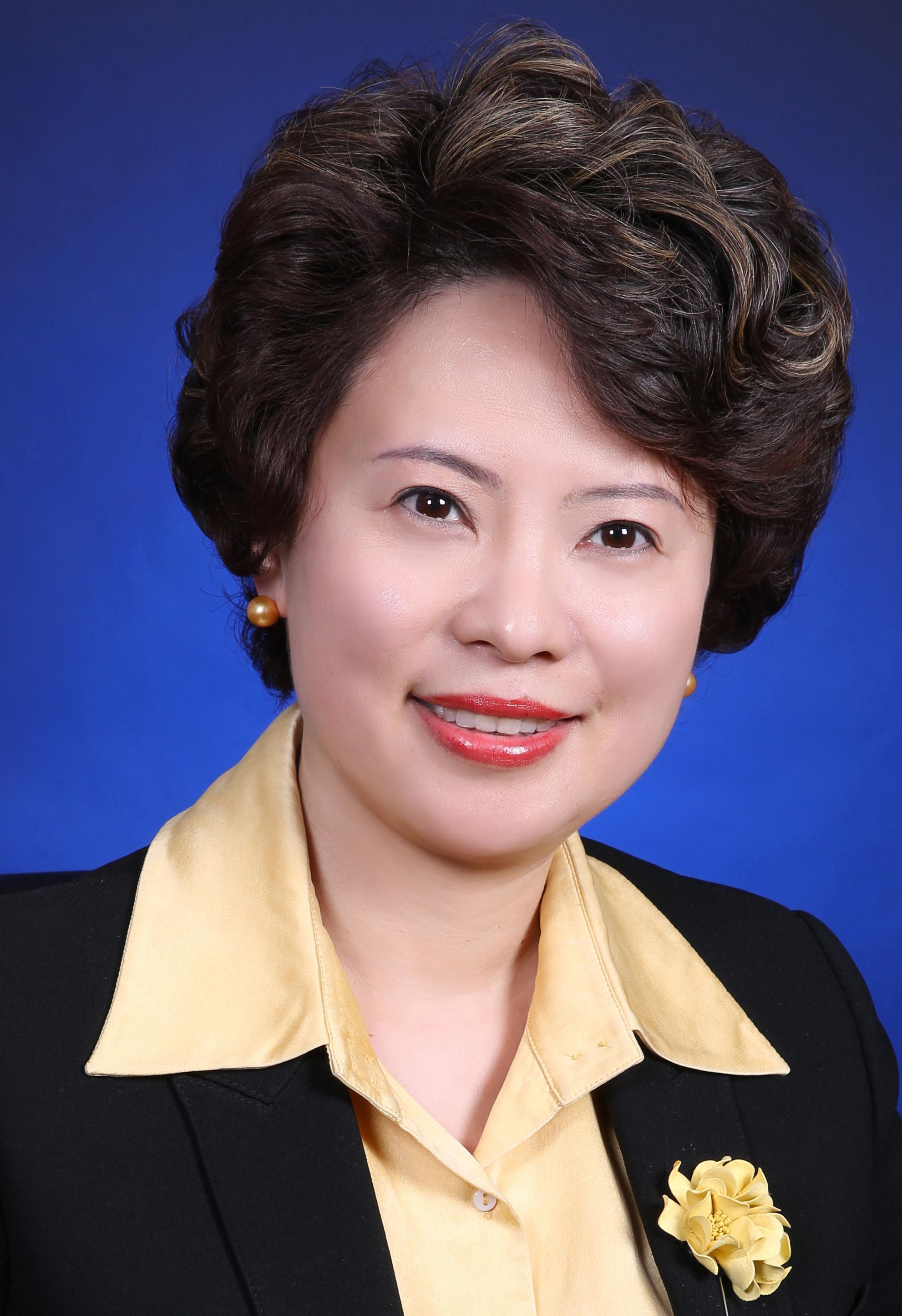 李铮