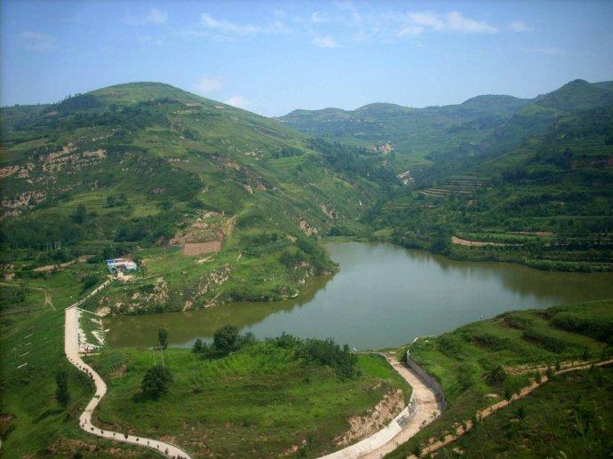 三岔河湖