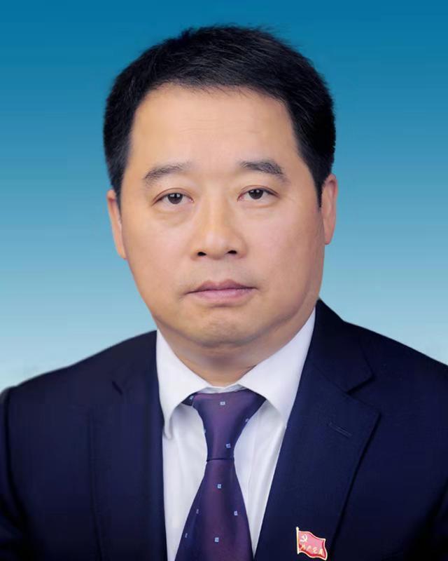罗应荣