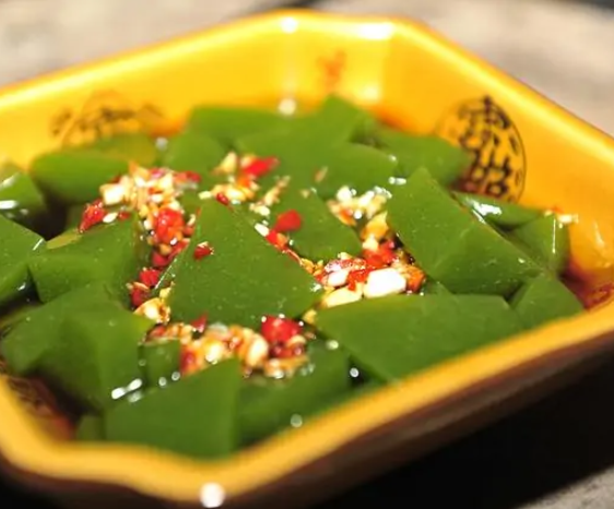 斑鸠叶豆腐