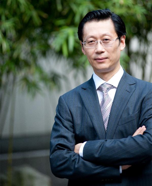 潘雪平