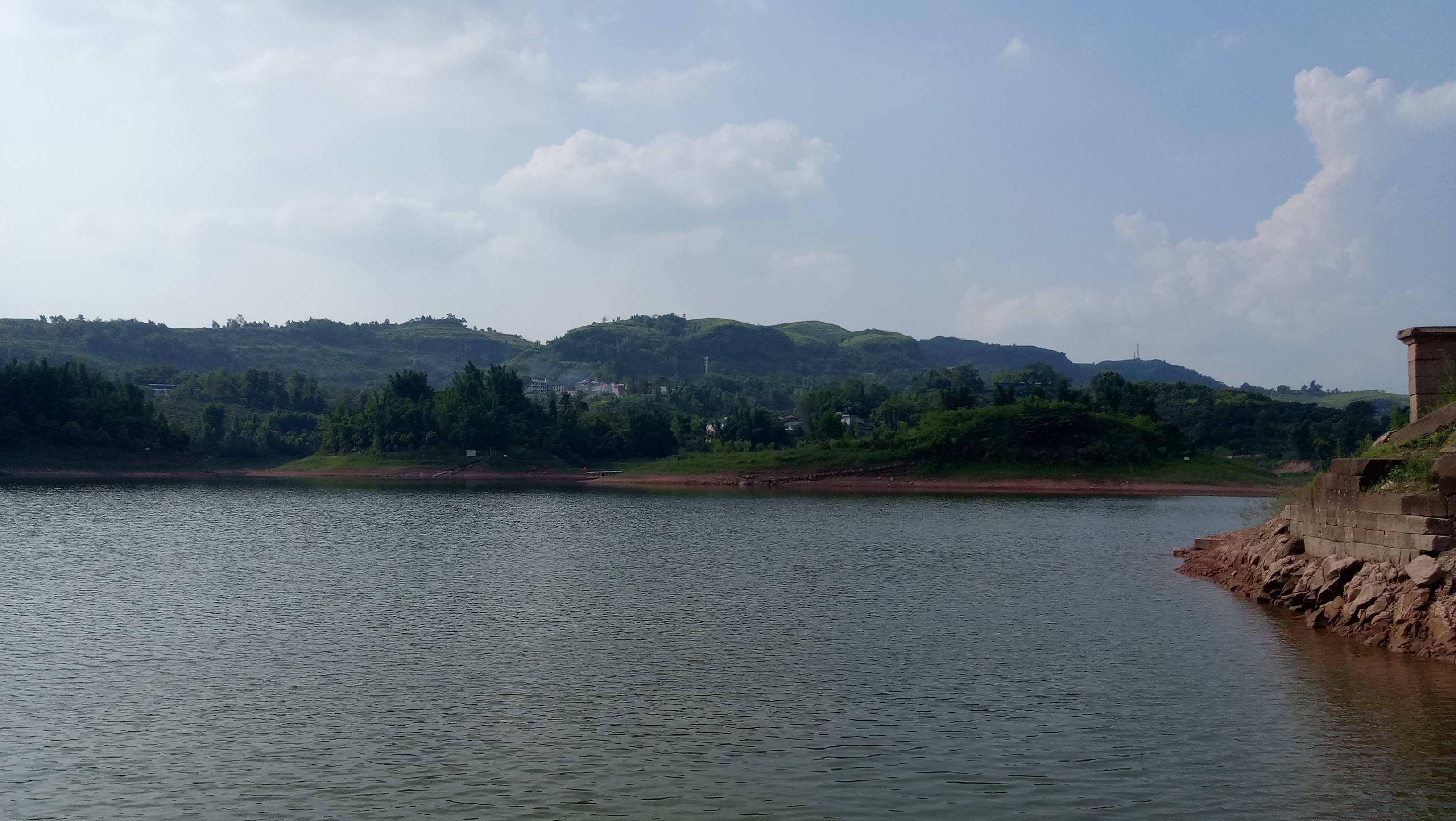 兩岔湖村