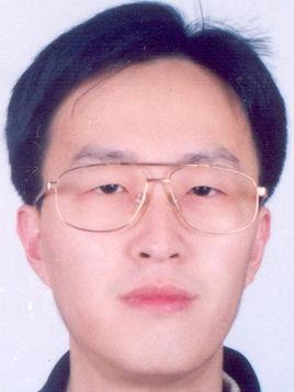 张昱