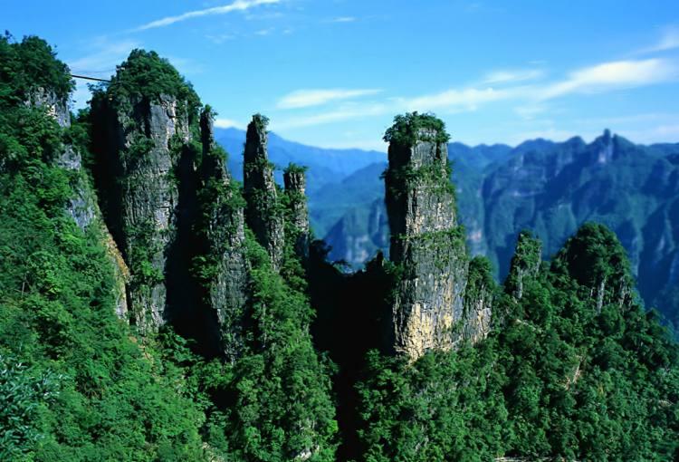 五峰山脉