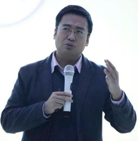 应承龙