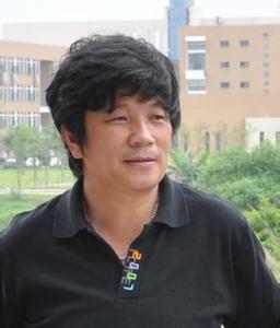 关瑞明