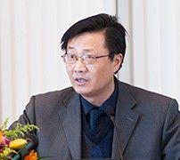 杨生平
