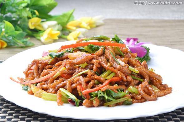 西芹炒牛肉