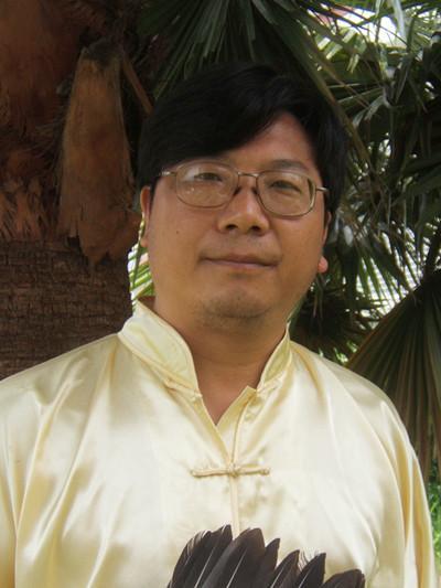 杨旭