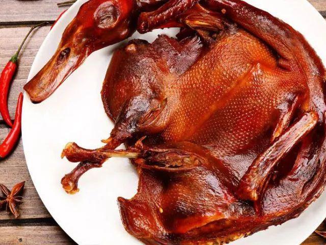 金丹酱板鸭