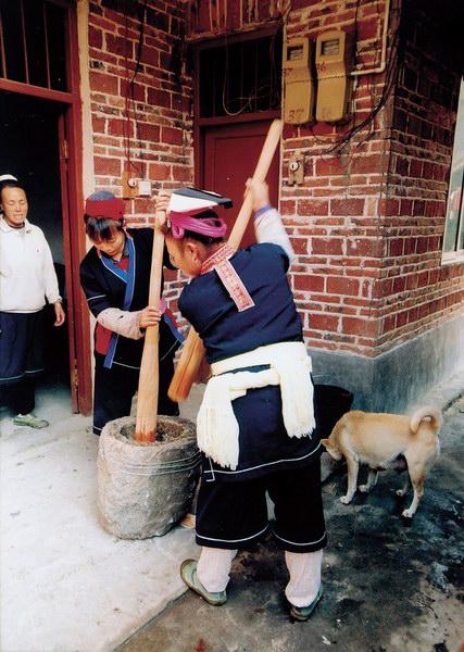潘伟